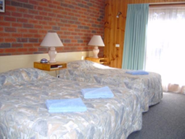 Tooleybuc Country Roads Motor Inn Номер фото